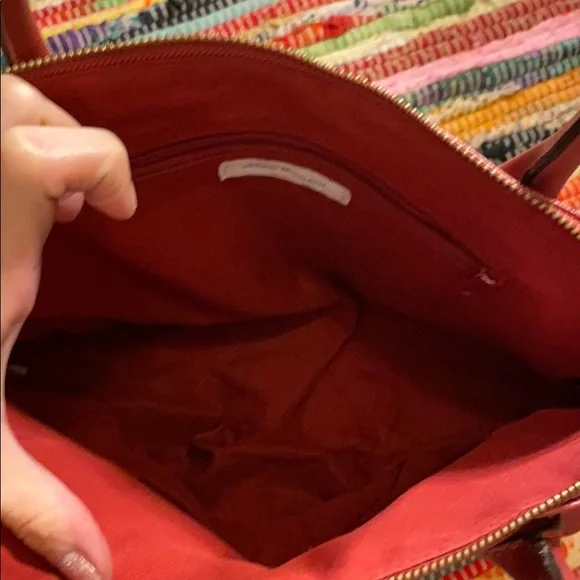 Issac mizrahi bag - Picture 4 of 4